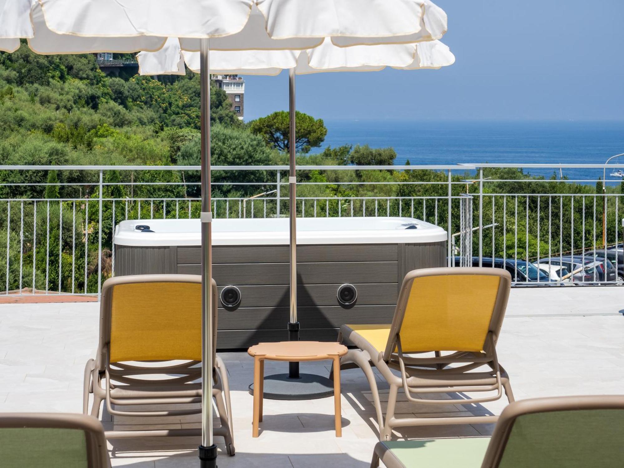 Futura Smart Flat - De Vivo Realty Sorrento Apartment Ngoại thất bức ảnh